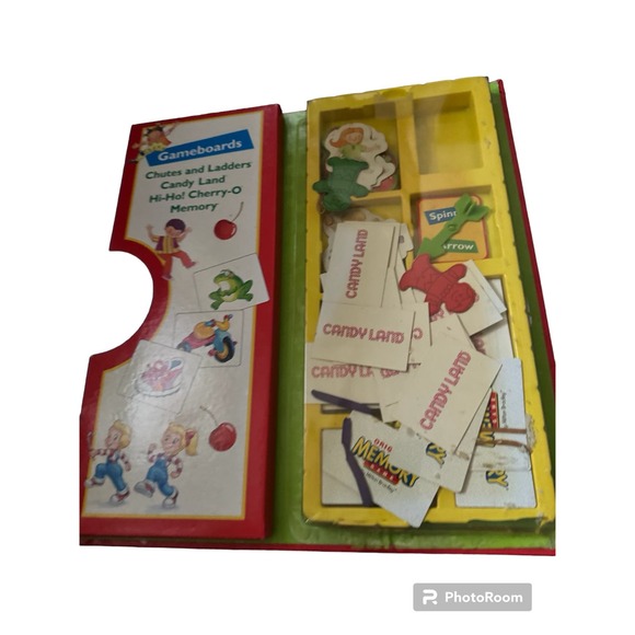 2001 My First Games Book and Game Pack Candy Land, Hi Ho Cherry O, Chutes Ladder - Picture 8 of 9